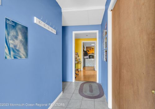 204 Channel Dr, Point Pleasant Beach NJ 08742-2619 exterior