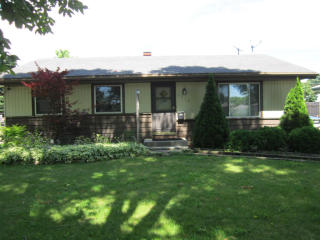 6826 Lima St, Milwaukee WI  53223-5738 exterior