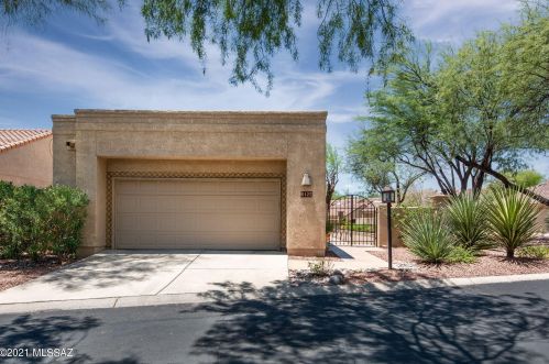 6125 Coatimundi Dr, Tucson, AZ 85750-0905