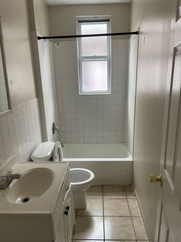 2627 Keeler Ave, Chicago IL 60652-3125 exterior