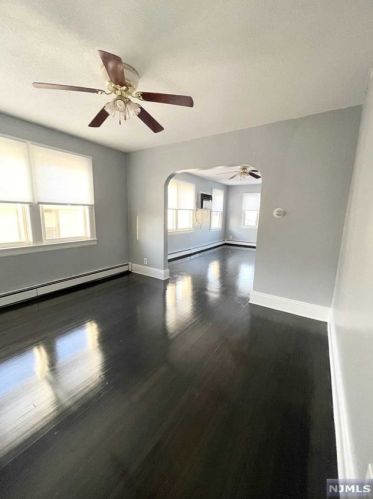 308 Union Ave, Wood-Ridge NJ  07075-2128 exterior