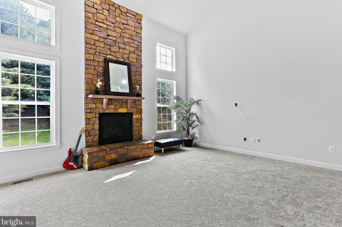 5014 Amber Meadow Vis, Ellicott MD  21043-4893 exterior