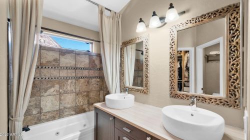 16646 19 St, Phoenix AZ 85020-2332 exterior