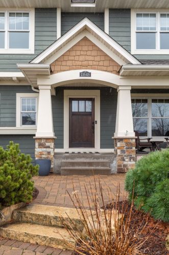 11646 Aster Pl, Saint Paul MN 55129-6705 exterior