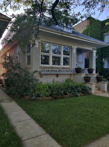 4220 Marmora Ave, Chicago, IL 60634-1737
