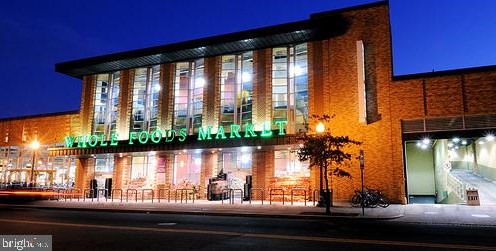 1320 10th St, Washington DC  20001-4216 exterior