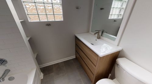 2145 Thomas St, Chicago IL 60622-3515 exterior