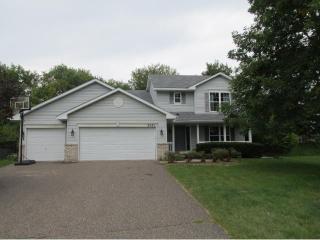 8082 Greenbriar Ln, Saint Paul MN  55125-8472 exterior
