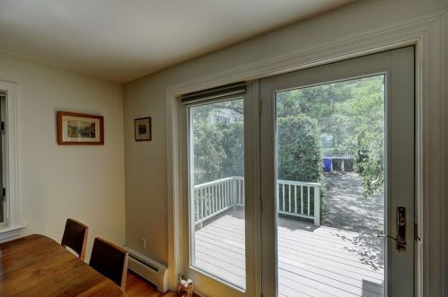 243 Transit St, Providence RI 02906-1023 exterior