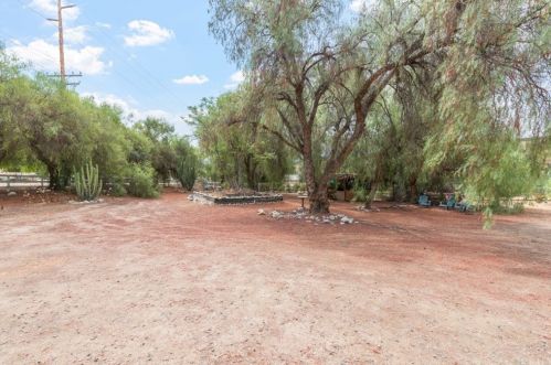 38325 De Portola Rd, Temecula CA 92592-8984 exterior