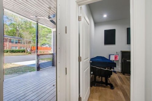 210 Mathewson Pl, Atlanta GA  30314-2629 exterior