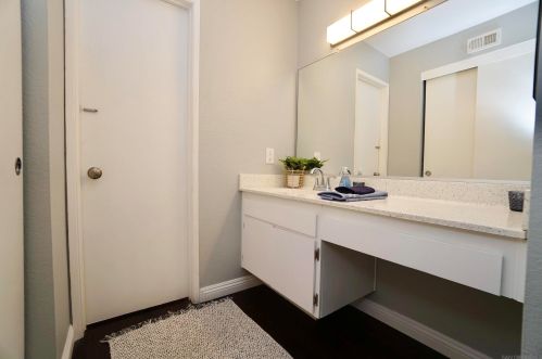 10860 Caravelle Pl, San Diego CA 92124-2039 exterior