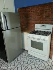 13818 Belleshire Ave, Cleveland OH  44135-2141 exterior