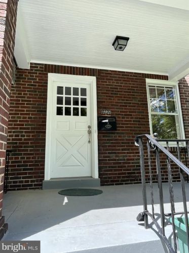 4124 14th St, Washington DC  20011-5502 exterior