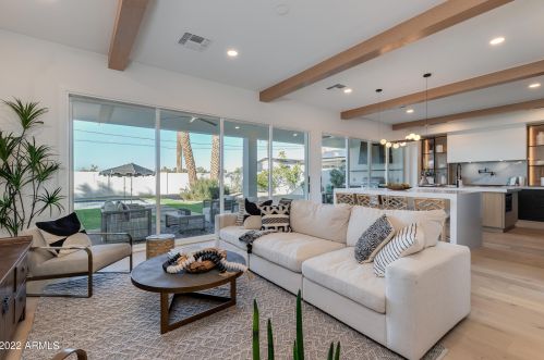 4232 31st St, Phoenix AZ  85016-5819 exterior