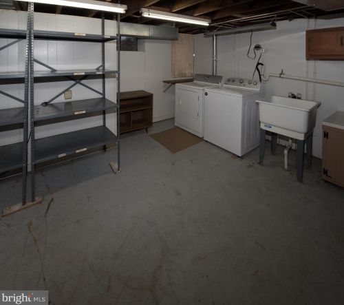 1776 Euclid Dr, Lancaster PA 17601-5039 exterior