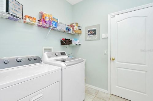 15410 Heathridge Dr, Tampa FL 33625-1638 exterior