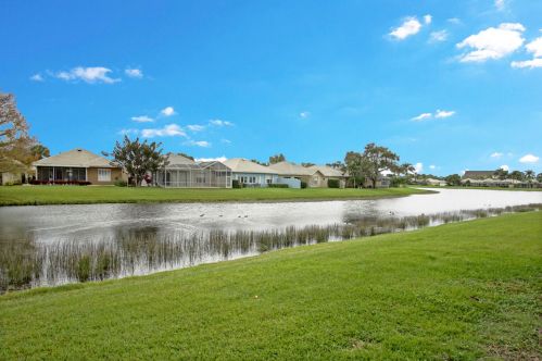 257 Bentley Cir, Fort Pierce FL  34986-2458 exterior