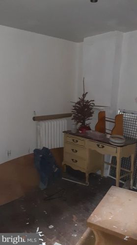 204 Spg St, Trenton NJ 08618-4611 exterior