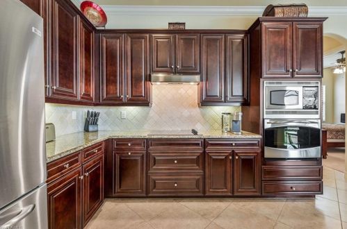 10130 Biscayne Bay Ln, Naples FL 34120-3754 exterior