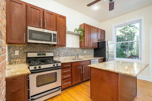 222 Shippen St, Union City NJ 07086-5643 exterior