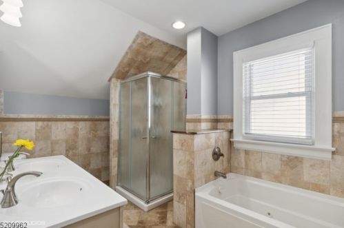 83 Jacoby St, Maplewood NJ 07040-3025 exterior