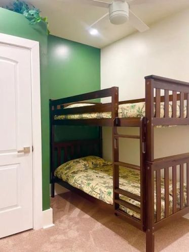 1116 13 St, Milwaukee WI 53204-3205 exterior