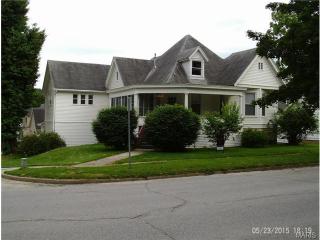 1700 Georgia St, Louisiana, MO 63353-2137