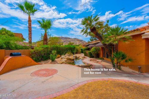 11001 11th St, Phoenix AZ 85020-5825 exterior