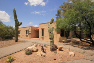 7216 Camino Valle Verde, Tucson AZ  85715-3408 exterior