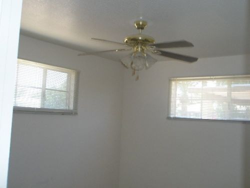 8228 30 Dr, Phoenix AZ 85009-5069 exterior