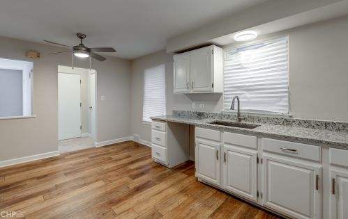 1404 Lawler Ave, Chicago IL 60630-1536 exterior