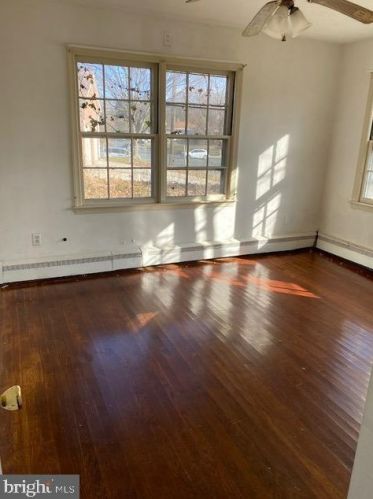 436 Northwest Dr, Silver Spring MD 20901-1435 exterior