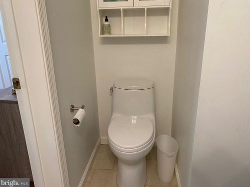 11210 Edson Park Pl, Rockville MD 20852-3190 exterior