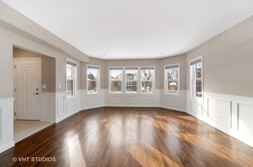 2747 76 Ct, Chicago IL 60707-3029 exterior