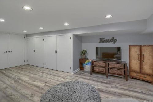 47 Columbia Pl, Mount Vernon NY 10552-1202 exterior