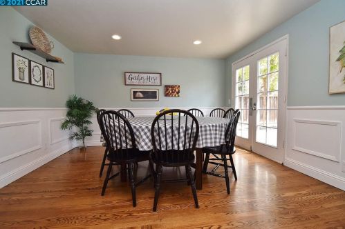 1134 Crowe Pl, Concord CA 94518-1713 exterior