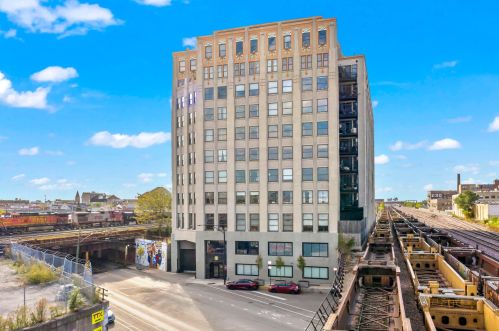 1550 Blue Island Ave, Chicago IL  60608-2864 exterior