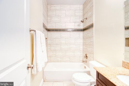 1930 1st St, Washington DC 20001-1060 exterior