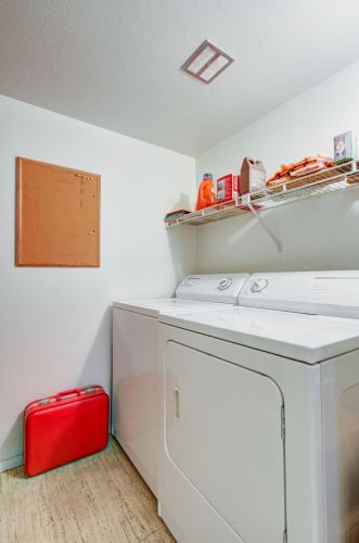 10830 28 Ave, Phoenix AZ 85009-5722 exterior