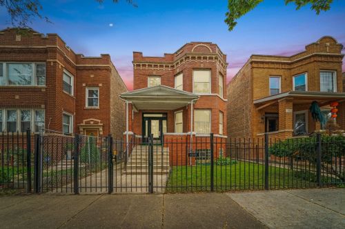 1017 Leclaire Ave, Chicago IL 60638-2136 exterior