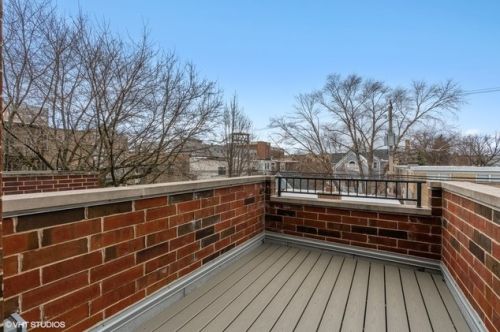 4612 Wolcott Ave, Chicago IL 60660-2316 exterior