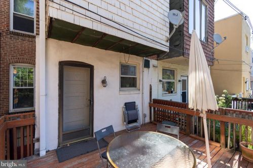 4742 Larchwood Ave, Philadelphia PA 19143-1957 exterior