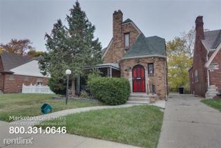 8880 Appoline St, Detroit MI  48228-2657 exterior