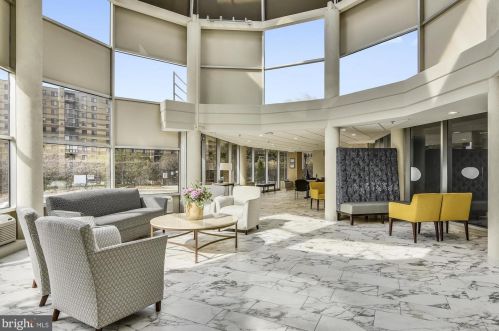 8340 Greensboro Dr, Mc Lean VA  22102-3503 exterior