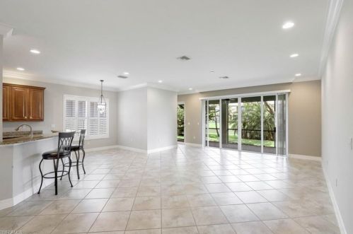 6581 Marbella Dr, Naples, FL 34105-5053