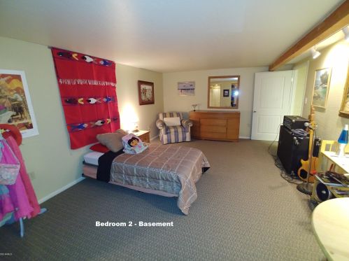 47740 31 Ave, Phoenix AZ 85009-2448 exterior