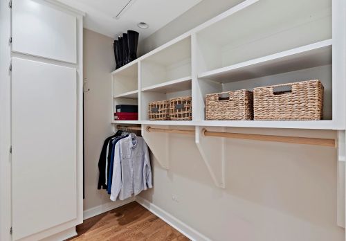 1749 Fern Ct, Chicago IL 60614-5606 exterior