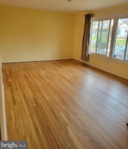 13120 Bellevue St, Silver Spring, MD 20904-1701