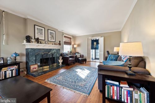 17 Morningside Dr, Trenton NJ 08618-4914 exterior